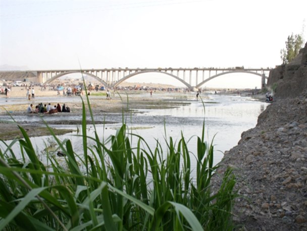 رودان رتبه دار سوم استان در جذب مهمان نوروزی