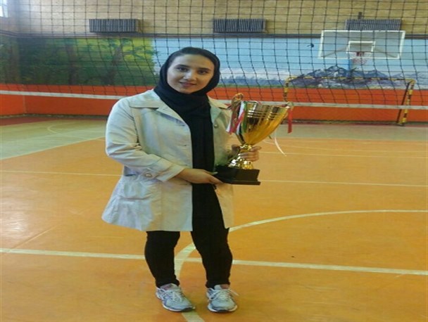 انتقاد بانوی والیبالیست مهابادی از عدم برگزاری مسابقات بین مدارس