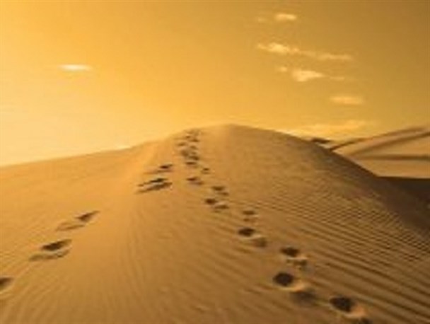 نجات دو گردشگر گمشده در کویر مرنجاب/ حرکت در این منطقه بدون راهنما با ضریب بالای خطر گم شدن در کویر همراه است