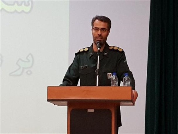 اقدامات و امدادرسانی سپاه نهاوند به سیل‌زدگان / اعزام 70 گروه جهادی برای بازسازی مناطق سیل‌زده نهاوند