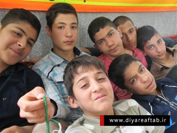 دانش آموزان فرصت طلب