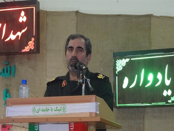 تصور توافق برد-برد با شیطان بزرگ خطا است/ ائتلاف‌های دروغین مبارزه با تروریست محکوم‌به شکست هستند