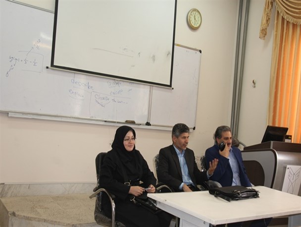 آینده رشته پرستاری دانشگاه آزادواحدقاینات را خوب می بینم