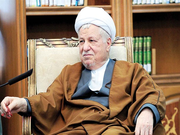 آقای هاشمی!منظورتان کدام انحراف است؟!