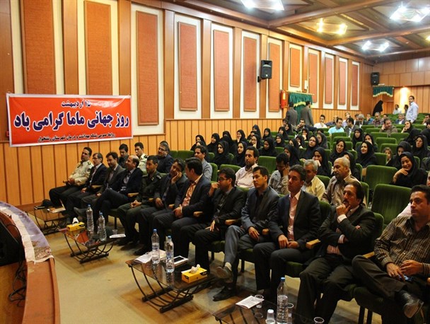 همایش تجلیل از مقام پرستار و ماما در رشتخوار برگزار شد+تصاویر