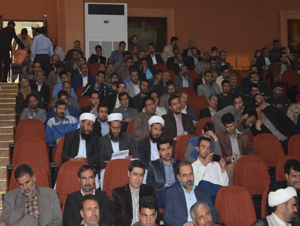 ۱۰۰نفر از مربیان عقیدتی و سیاسی بسیج در خواف تجلیل شدند