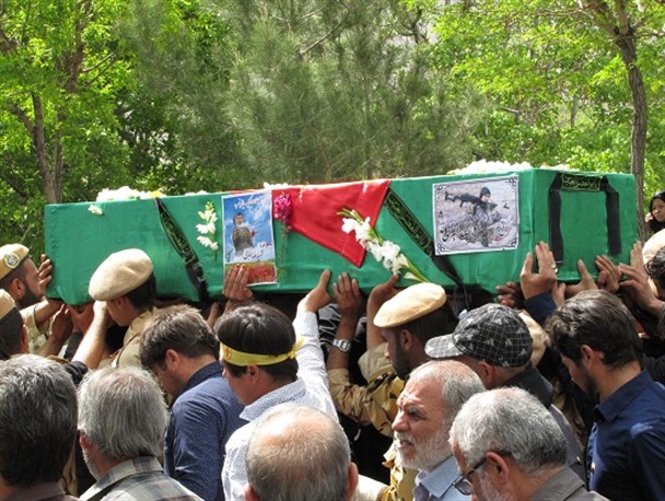 پیکر شهید مدافع حرم در شهمیرزاد تشییع شد