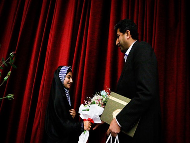 تصاویر/ تجلیل از معلمان نمونه در لامرد