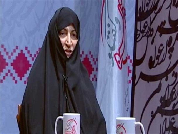 دولت باید در برخورد با بدحجابی به نیروی انتظامی کمک کند