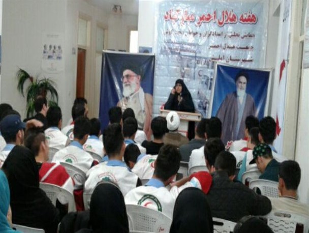 برگزاری بیش از 15 برنامه فرهنگی امدادی در هفته هلال احمر