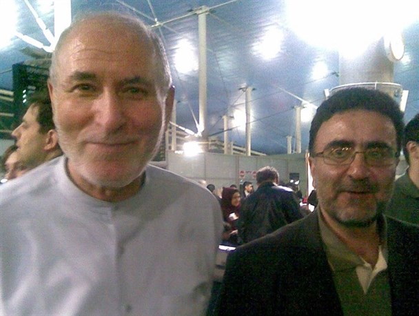 دفاع تبلیغات‌چی روحانی از متهم ترور رجایی و متقلب انتخاباتی/ الیاس حضرتی: تاج زاده و نبوی، بهترین فرزندان این مرز و بوم!