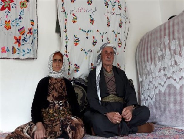 پیرترین عضو شورای ایران از آرزوهایش در روستای سارتکه سردشت می‌گوید