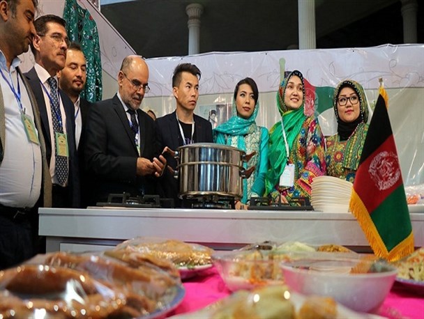 وقتی ثروتی به نام غذا موجب آشنایی ملل می شود/جشنواره غذای اکوی زنجان،عامل برقراری صلح و دوستی