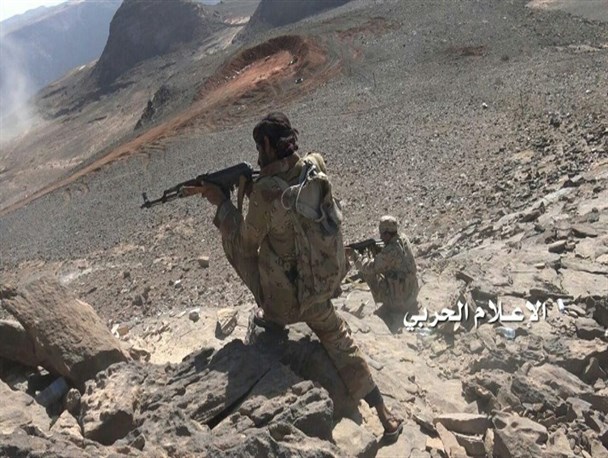 حمله گسترده نظامیان رژیم سعودی در مناطق مرزی عربستان با یمن دفع شد+ تصاویر