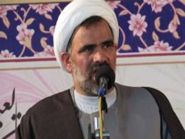 سران انقلابی نما در جبهه نفاق سیاسی نقطه امید دشمنان هستند
