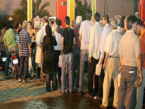 دو مینوی تلخ شایعه سهمیه بندی بنزین