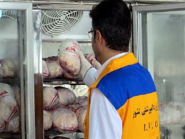 نظارت ۴۸ اکیپ بازرسی بهداشتی بر عرضه فرآورده‌های خام دامی در استان مرکزی