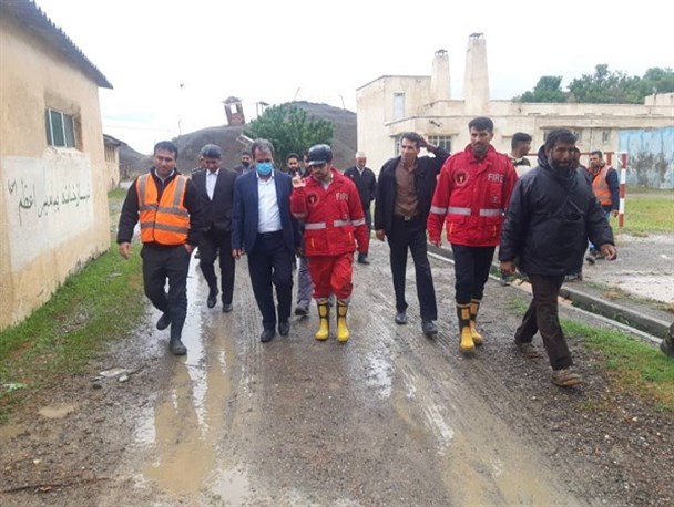 خسارت سیل به ۲ خانواده در شهر مزداوند/ کشاورزان سرخسی از آب سیلاب به‌صورت رایگان بهره‌مند شدند