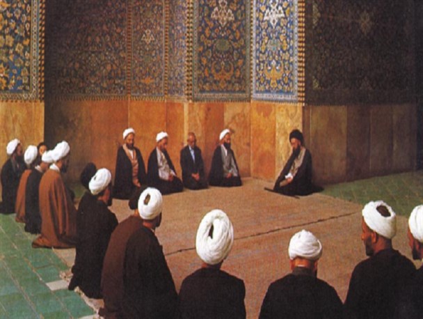 آیت الله خراسانی چگونه مانع چپاول میراث اصفهان توسط عمال رژیم پهلوی شد؟