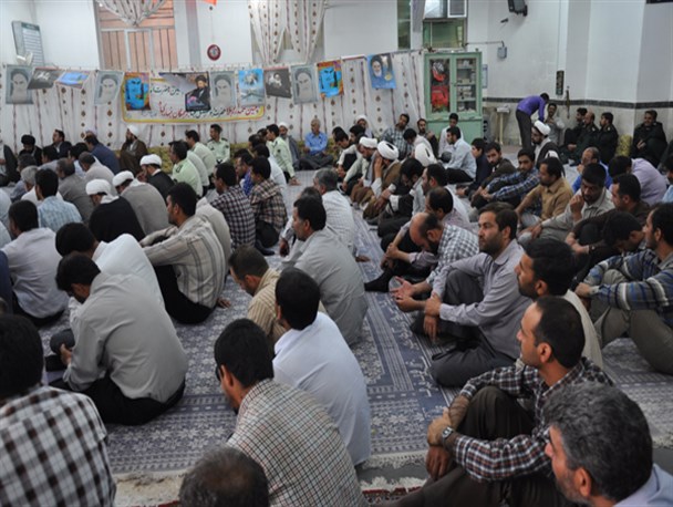 مراسم بیست و پنجمین سالگرد عروج ملکوتی امام(ره) در میبد از دریچه دوربین
