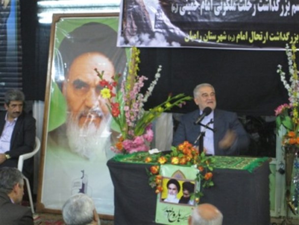 جوانان به سمت امام شناسی بروند/ امام خمینی (ره) یکی از شاگردان مکتب حسین (ع) است