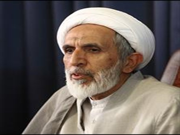 اسلام ناب محمدی یعنی نفی طاغوت که همان آمریکا و اسرائیل است