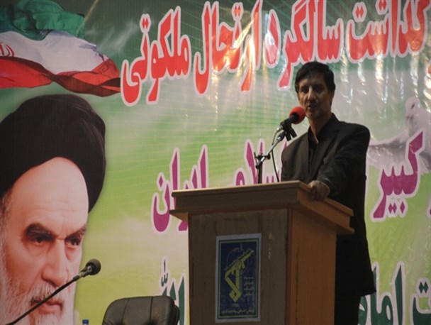 هدف اعمال تحریم ها نابودی انقلاب اسلامی/امام خمینی الگوی فردی مومن و متعبد/در دامن کلمات دشمن گرفتار نشویم