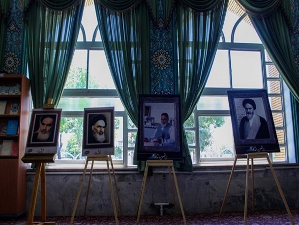 غلبه گرمای محبت به نظام و انقلاب بر عطش 3500 روزه‌دار استان مرکزی / دشمنی استکبار با ولایت فقیه، میراث گرانبهای امام ادامه دارد