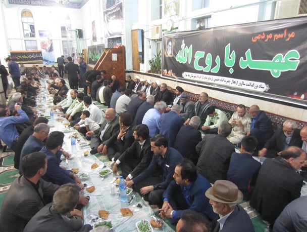 ضیافت افطاری در مسجدجامع شهر مرزی بیله سواری برپا شد+تصاویر