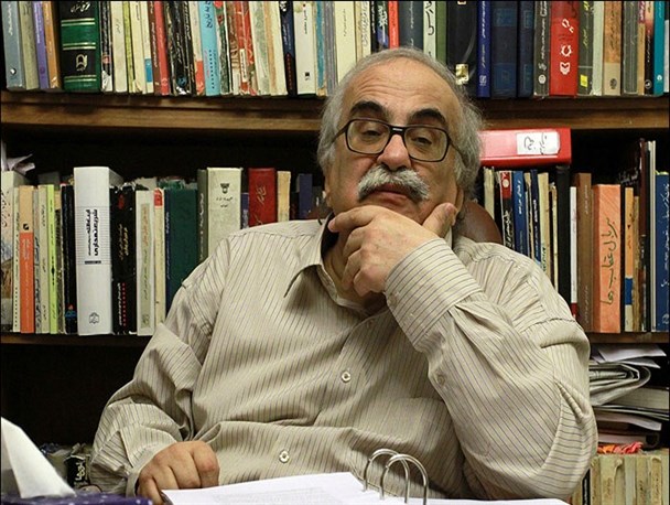 غرب زدگی و دادن اختیار بیش از اندازه به آمریکا زمینه ساز قیام ۱۵ خرداد شد/ماهواره ها بهشت دروغین و ساختگی از زمان شاه نشان می دهند