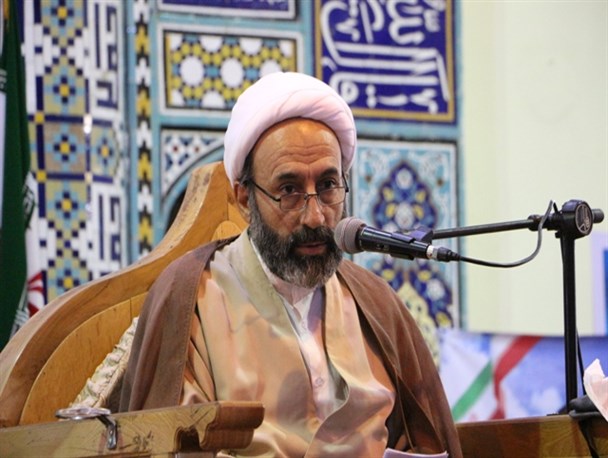 ابعاد و ارزش های قیام ۱۵خرداد برای نسل حاضر تبیین شود/ رهبر معظم انقلاب، با درایت و هوشمندی انقلاب را هدایت می کنند