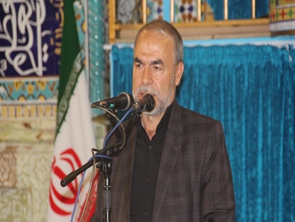 مکتب امام  خمینی (ره)هرگز رها نخواهد شد/باید جوانان رابا اندیشه ها و شخصیت نورانی حضرت امام آشنا کرد