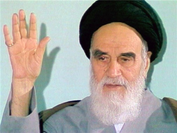 انقلاب خمینی(ره) ظهور مجدد دین بود!