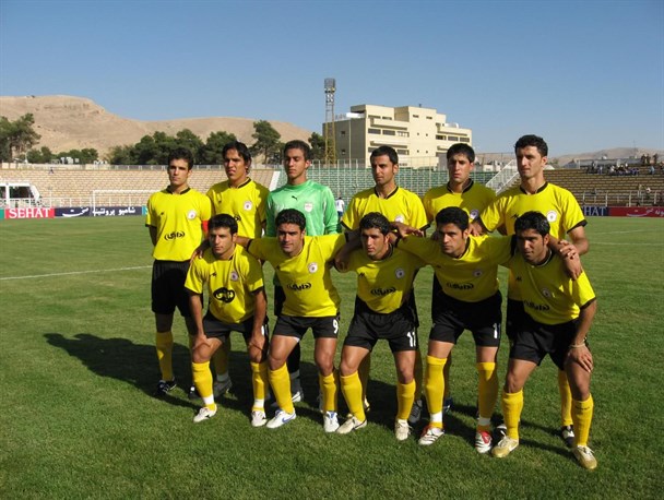 ستاره هایی که یکی پس از دیگری از فجر سپاسی می روند