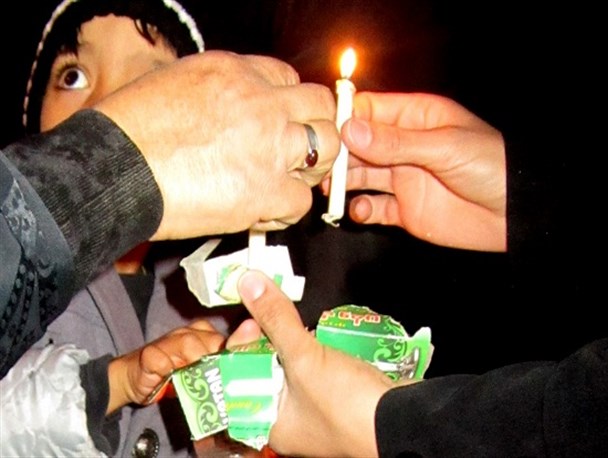 درها بر پاشنه ی حاجت روایی می چرخد