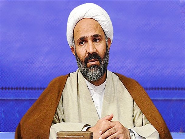 محتوای دانشگاهها باید زیر تیغ اسلامی سازی برود