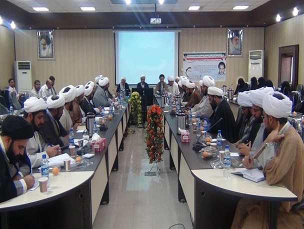 در راستای تعامل علما استان با بسیج رسانه هرمزگان نشست صمیمی برگزار شد