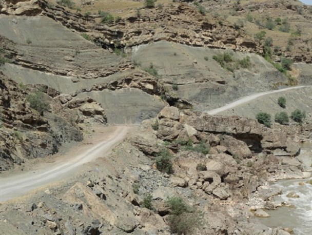 جاده هایی که به خانه نمی رسند