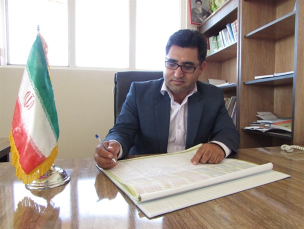 از کتاب نویسی تا مدیریت شهرداری