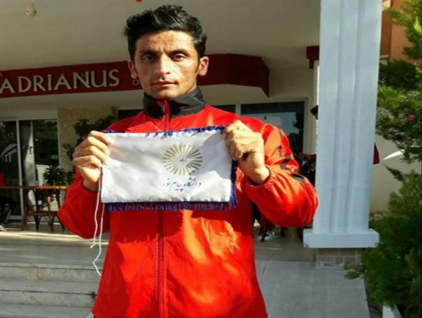 کسب مدال طلای مسابقات جهانی مبارزات آزاد توسط دانشجوی دانشگاه پیام نور کردستان