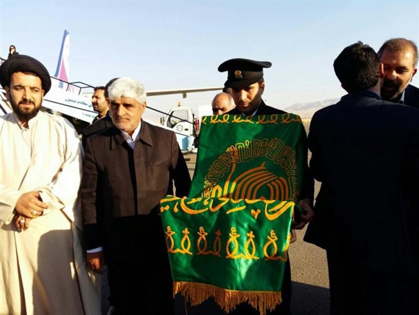 تصاویر/ سایه پرچم امام رئوف بر سر کرمانشاهی‌ها