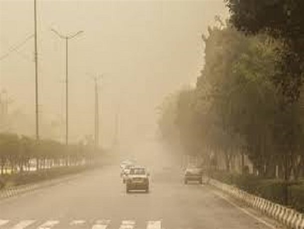 استمرار گرد و غبار در لرستان/ هوا گرم‌تر می‌شود