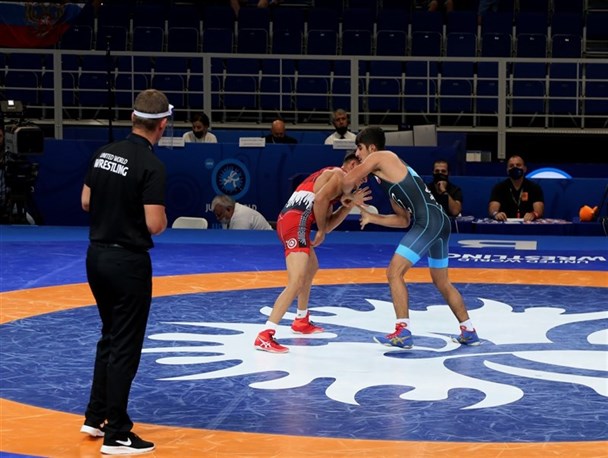 کشتی جوانان قهرمانی آسیا| ۴ فرنگی کار ایران فینالیست شدند/ یک کشتی گیر در رده بندی