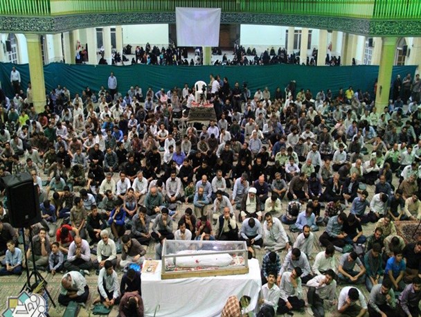 مراسم میثاق با شهید امیر مسعود محمد زاده از شمار 275 کبوتر خونین بال در همدان/ گزارش تصویری