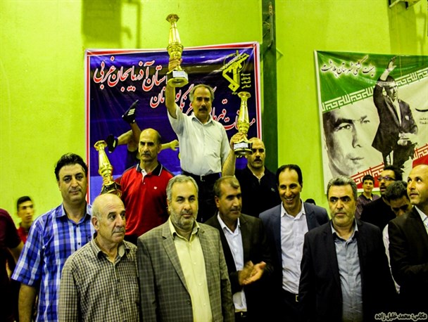 پلدشت قهرمان مسابقات کشتی فرنگی آذربایجان غربی شد/ تصاویر
