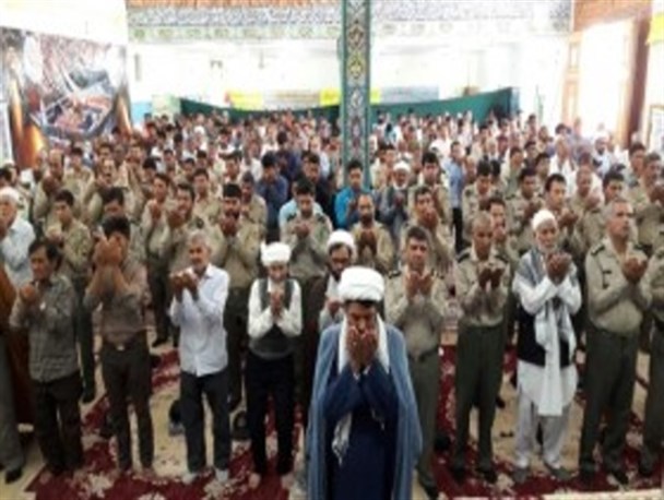 بقاع متبرکه قطب فرهنگی منطقه شوند/ مذاکره با آمریکا بی اثر و بی نتیجه است