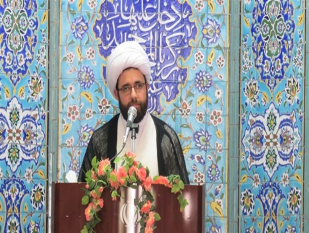 فرهنگ مقاوم، نماد جامعه منتظر است/حرکت در مسیر ولایت فقیه رستگارمان می کند