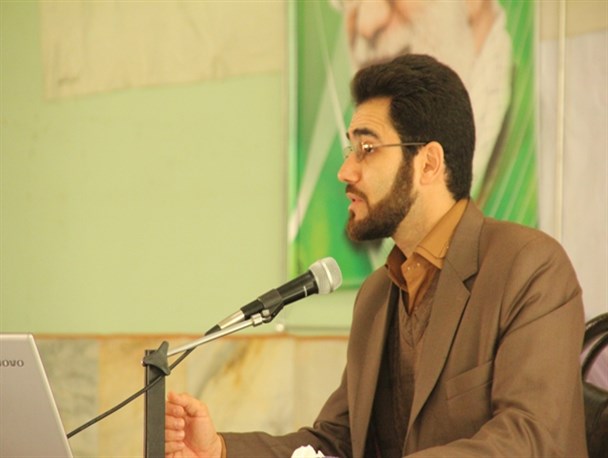 حقوق بشر دست مایه سیاسی برای سلطه گران شده است/ ناقضان حقوق بشر خود را مدافع حقوق بشر می دانند