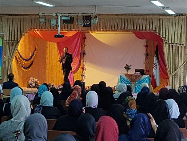 همایش «گام آخر» ویژه دانش‌آموزان کنکور سال ۹۶ در شهرستان دماوند برگزار شد