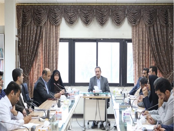 تاکید فرماندار فیروزکوه بر رصد مستمر قیمت‌گذاری و تشدید بازرسی‌ها